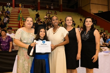 Foto - Formatura Ensino Fundamental I