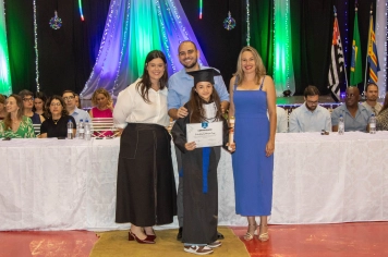 Foto - Formatura Ensino Fundamental I