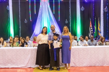 Foto - Formatura Ensino Fundamental I