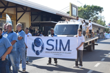 Foto - Desfile Cívico - Pompeia 97 anos
