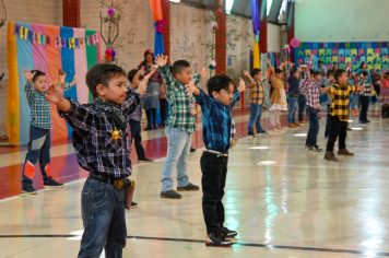 Foto - Arraiá da EMEF Pompeia (Grupão)
