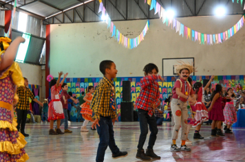Foto - Arraiá da EMEF Pompeia (Grupão)