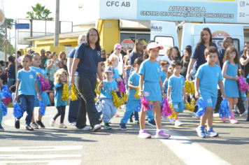 Foto - Desfile Cívico - Pompeia 97 anos