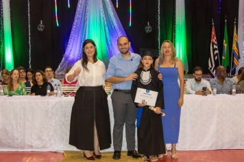 Foto - Formatura Ensino Fundamental I