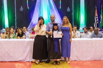 Foto - Formatura Ensino Fundamental I