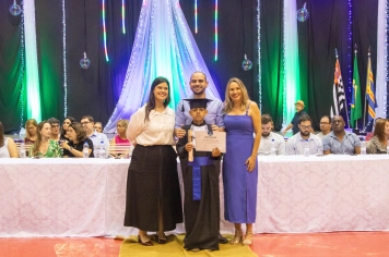 Foto - Formatura Ensino Fundamental I