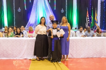 Foto - Formatura Ensino Fundamental I