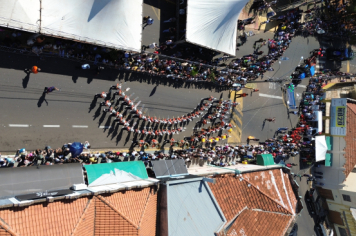 Foto - Desfile Cívico - Pompeia 97 anos