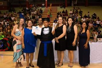 Foto - Formatura Ensino Fundamental I