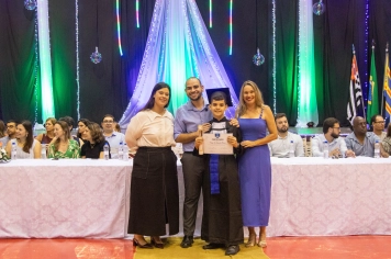 Foto - Formatura Ensino Fundamental I