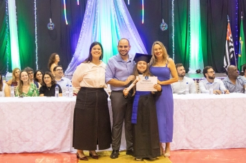 Foto - Formatura Ensino Fundamental I