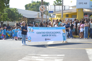 Foto - Desfile Cívico - Pompeia 97 anos