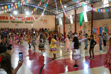 Foto - Arraiá da EMEF Pompeia (Grupão)