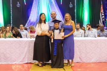 Foto - Formatura Ensino Fundamental I