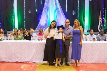 Foto - Formatura Ensino Fundamental I