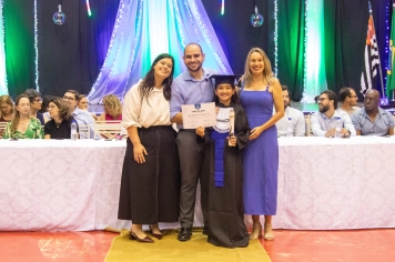 Foto - Formatura Ensino Fundamental I