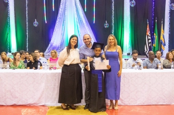 Foto - Formatura Ensino Fundamental I