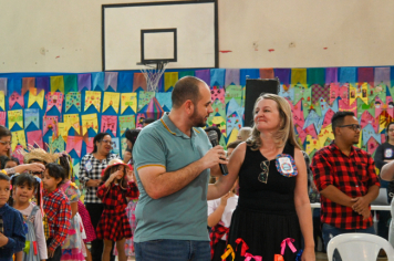 Foto - Arraiá da EMEF Pompeia (Grupão)