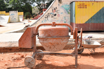 Reforma da pista de skate é retomada 
