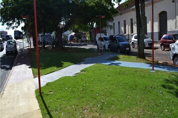 Feira livre volta para a praça da fepasa