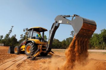 Mais de 40 vagas para atuação na construção civil e terraplanagem estão disponíveis no Emprega Pompeia