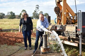 Poço perfurado no Distrito Industrial IV surpreende com vazão de 21 mil litros por hora