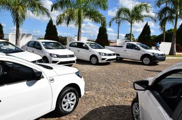 Prefeitura realiza a maior aquisição de veículos da história de Pompeia