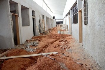 Nova gestão herda obras inacabadas e distrito industrial iv em estado precário