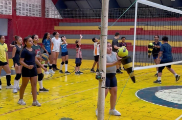 Primeira Semana da Escola de Esportes de Pompeia é Marcada por Grande Adesão e Entusiasmo