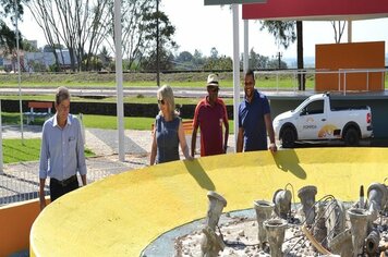 Pompeia comemora aniversário de 45 anos da praça jesus maria com reativação da fonte luminosa