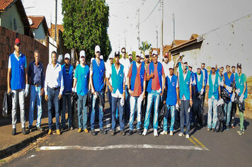 Começa o mutirão de limpeza contra a dengue e a leishmaniose