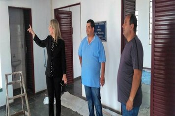 Prefeita tina e vereador leão conferem andamento de obras em paulópolis