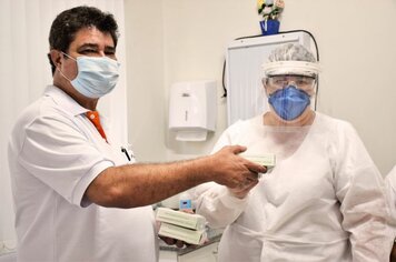 DHS inicia a entrega de kits de Ivermectina para profissionais da linha de frente da Saúde