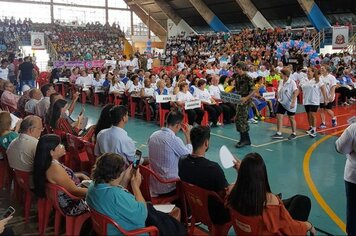 Pompeia participa dos Jogos Regionais do Idoso em Osvaldo Cruz