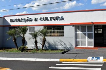 Após reforma, prédio da Secretaria da Educação volta a receber o projeto Tempo Útil “Evelyn Cristiane Boyan”