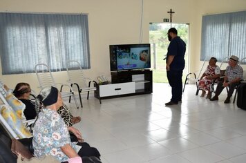 Parceria entre Prefeitura e Life proporciona pacote completo de TV por assinatura para Centro Dia do Idoso