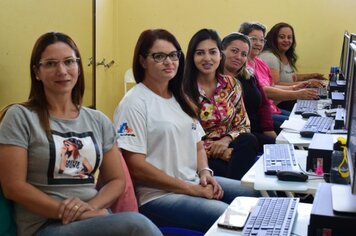 Começam as trocas de alimento por ingresso para o quarto dia da Festa do Peão de Pompeia