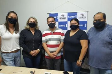 Prefeita Tina acompanha sorteio de endereços do Residencial “Pompeia E” e solicita informações sobre a assinatura dos contratos e a entrega das chaves aos ganhadores