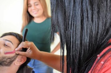 Curso de barbeiro é novidade no ECAP de Pompeia