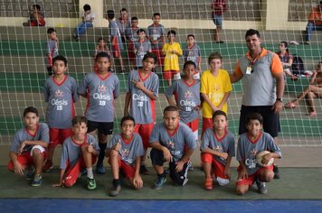 Projeto Tempo Útil realiza amistosos de futsal em Quintana