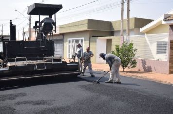 Prefeitura realiza recapeamento na rua José Zanguettin no Residencial Borasca