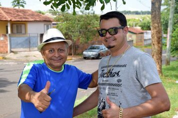 Prefeita Tina atende indicação do vereador De Bolachinha e agenda instalação de iluminação na rua João Zanguetin