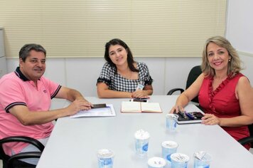 Governo de Pompeia e Hospital Unimar assinam convênio para ampliação de Assistência Hospitalar