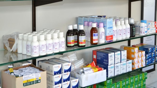 Administração municipal prepara instalação de nova central de medicamentos na estação da fepasa