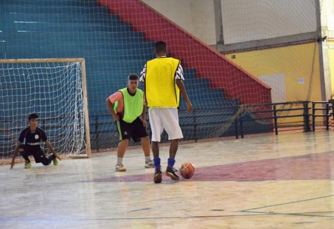 Time de Pompeia disputa em casa a final da 2ª Copa Regional de Futsal sub 16