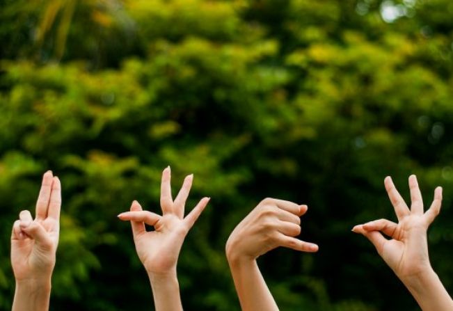 Secretaria Municipal de Educação promove Curso de Libras aberto à comunidade