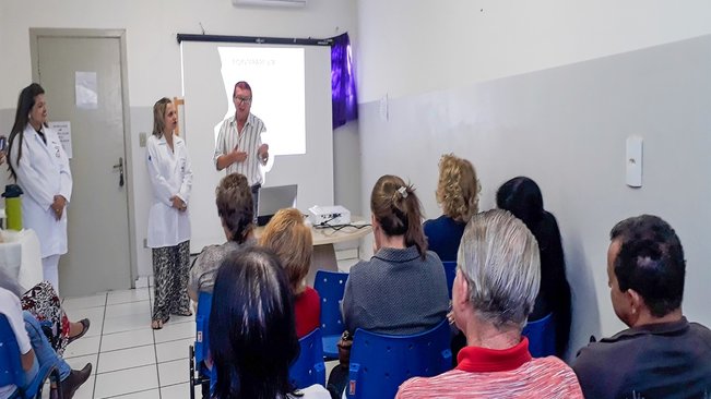Palestra do dhs aborda tratamento da labirintite 