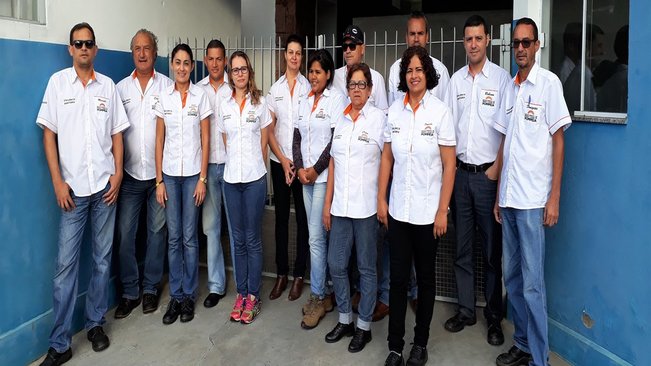 Agentes da vigilância sanitária recebem novos uniformes