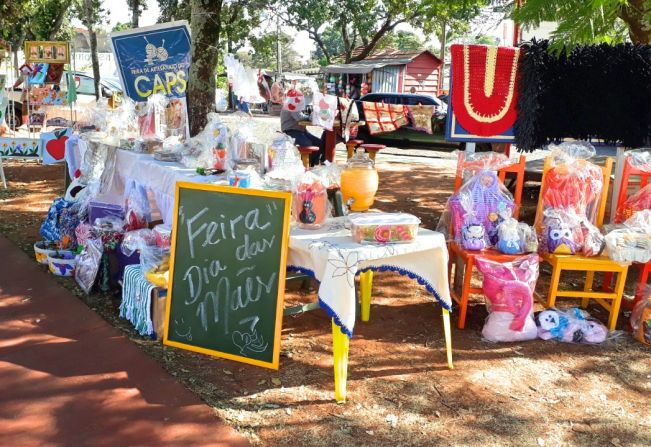 CAPS promove bazar do Dia das Mães