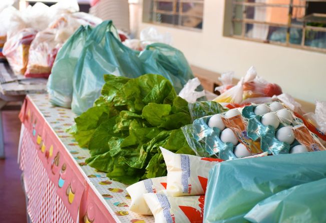Prefeitura de Pompeia realiza a última ação de entrega dos kits alimentação nesta quinta e sexta-feira 